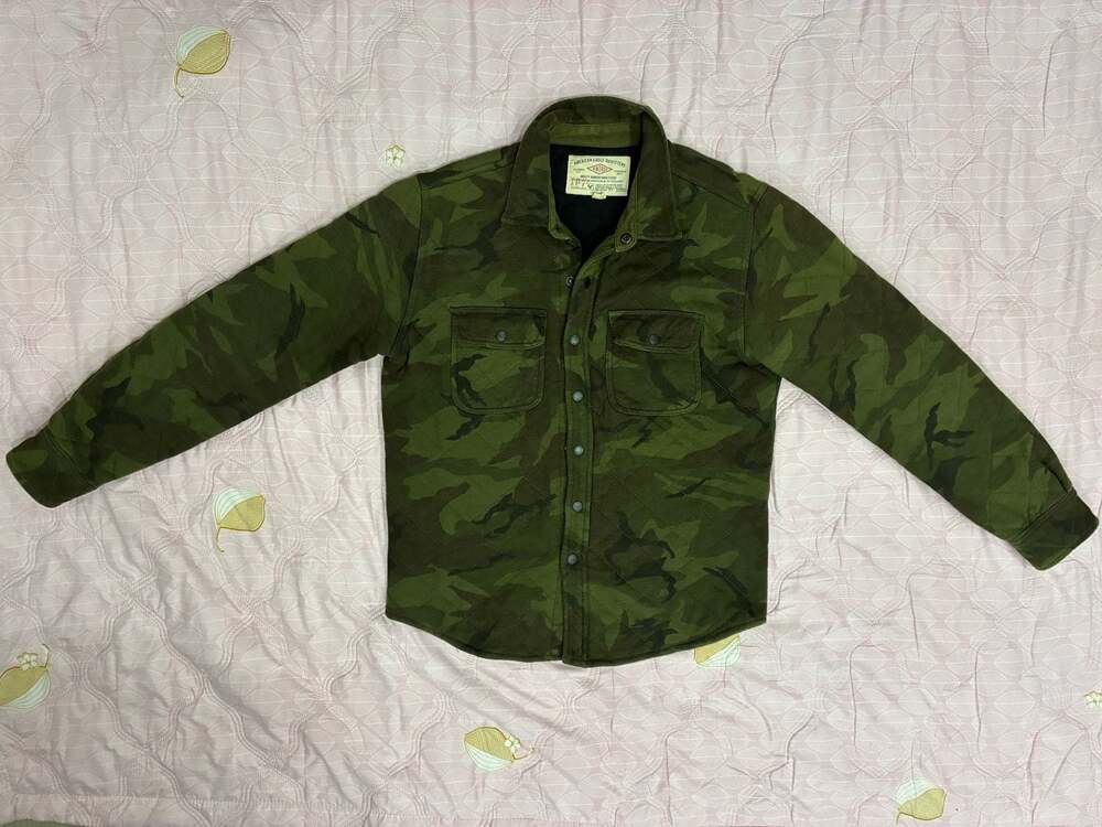 American Eagle Outfitters Men's Quilted Camouflage Snap-Button Shirt Jacket